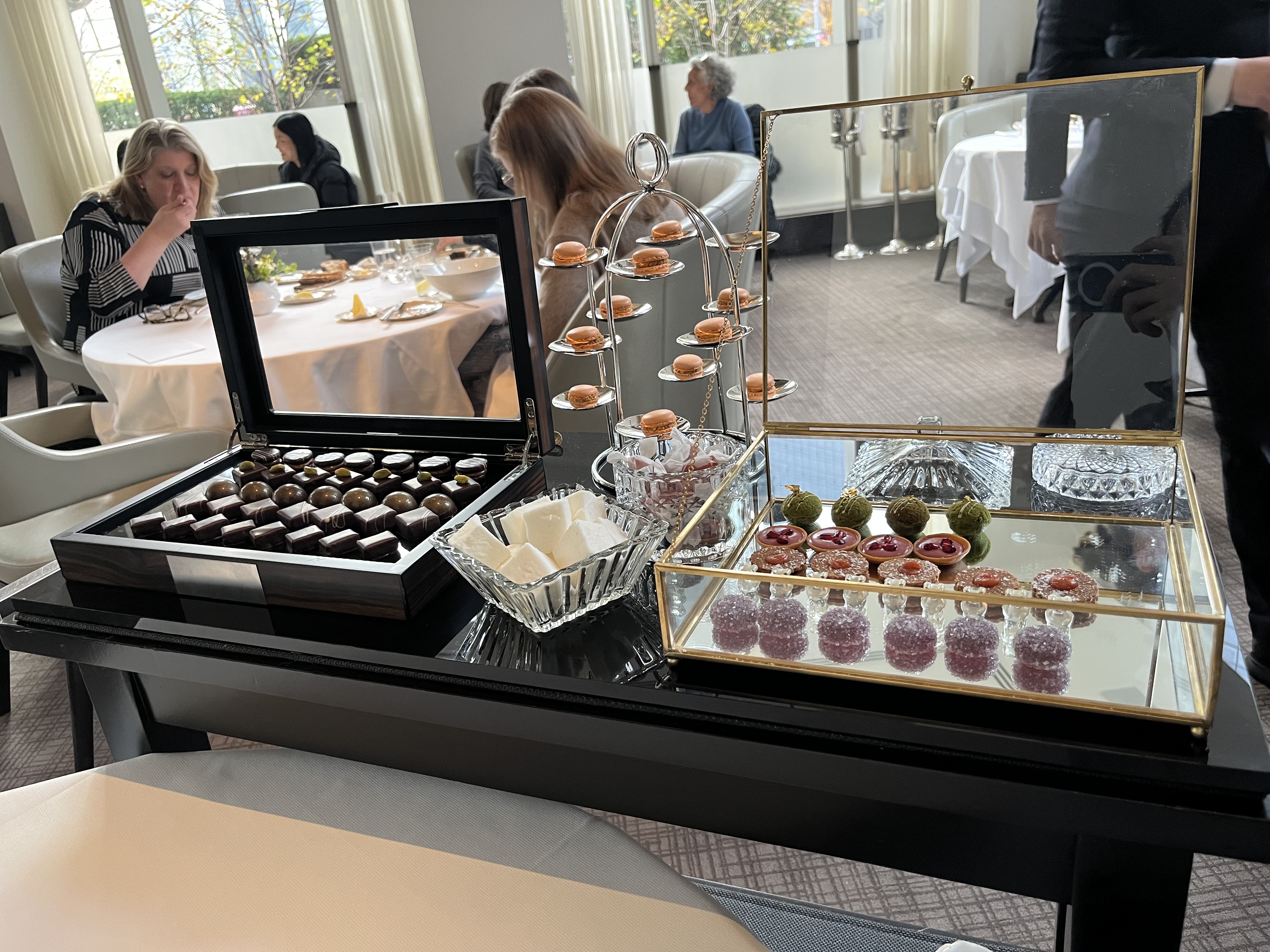 Jean-Georges mignardise trolley